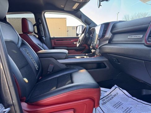 Used 2019 RAM 1500 Rebel image 31