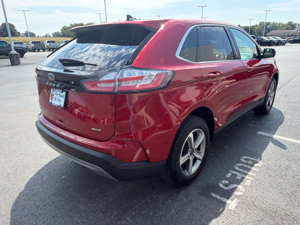 Used 2023 Ford Edge SEL w/ Convenience Package AWD/4WD image 5