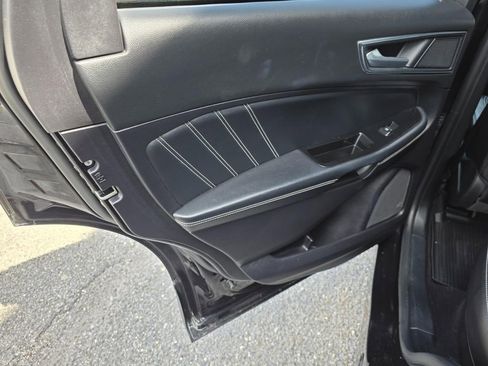 Used 2019 Ford Edge ST w/ Equipment Group 401A image 44