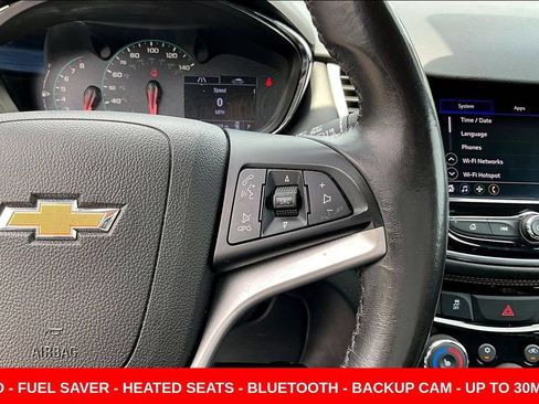 Used 2020 Chevrolet Trax Premier AWD/4WD image 12