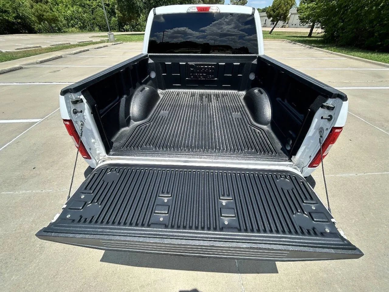 Used 2020 Ford F150 XLT AWD/4WD image 10