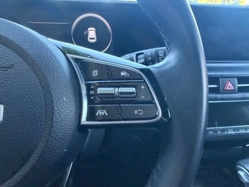 Used 2024 Kia Seltos S AWD/4WD image 19