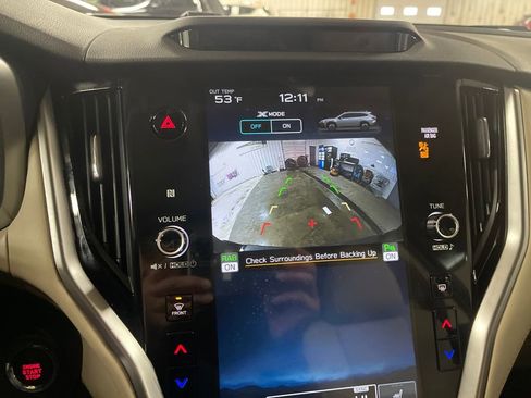 Certified 2025 Subaru Outback Limited image 21