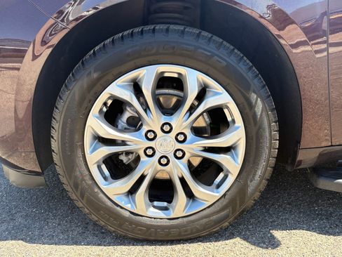 Used 2021 Buick Enclave Avenir AWD/4WD image 10