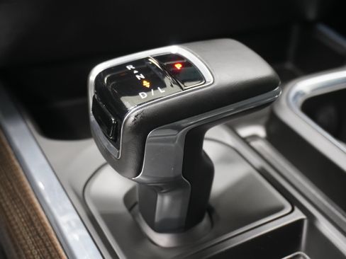 Used 2024 Chevrolet Silverado 1500 LT Trail Boss w/ Convenience Package II AWD/4WD image 25