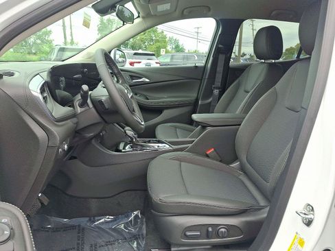 New 2026 Buick Encore GX Preferred w/ Advanced Technology Package AWD/4WD image 7
