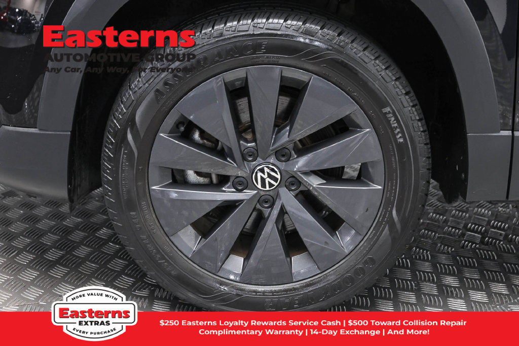Used 2024 Volkswagen Taos S FWD image 29