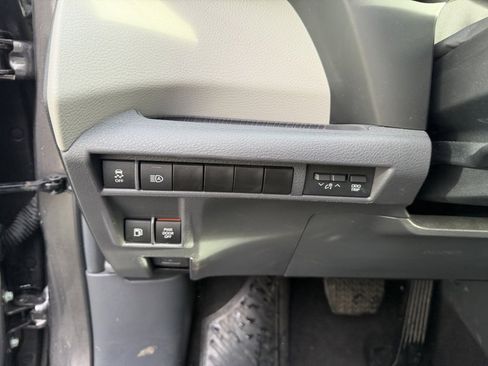 Used 2024 Toyota Sienna LE image 16