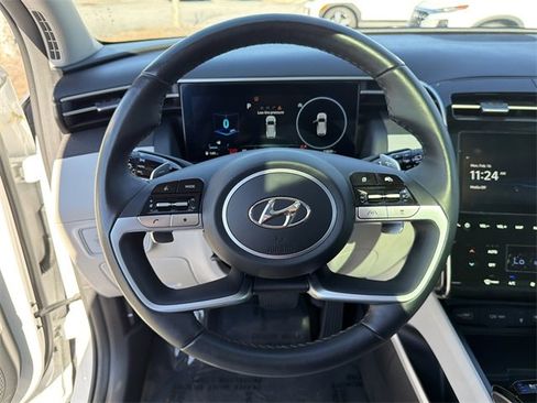Certified 2023 Hyundai Tucson Limited image 24