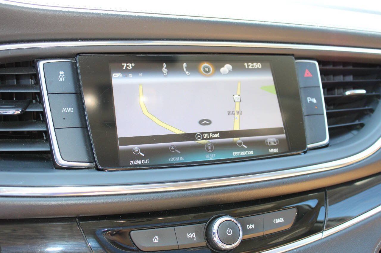 Used 2019 Buick Enclave Essence AWD/4WD image 16