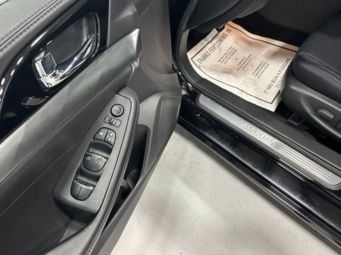 Used 2020 Nissan Maxima 3.5 S w/ Floor Mat Group FWD image 8