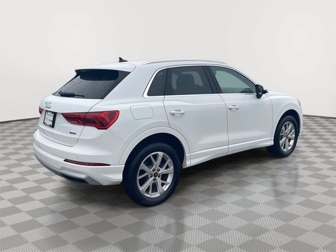 Used 2023 Audi Q3 2.0T Premium AWD/4WD image 7