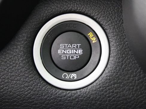 Used 2022 RAM 1500 Big Horn AWD/4WD image 12