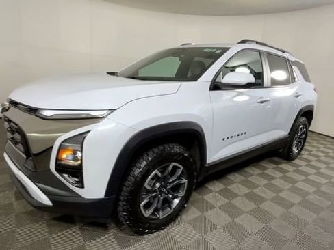 New 2026 Chevrolet Equinox ACTIV w/ Convenience Package III FWD image 9