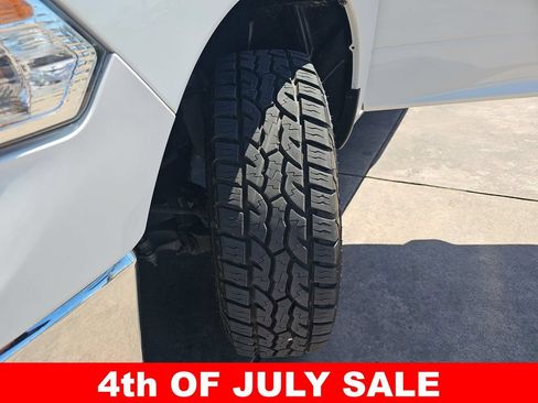 Used 2022 RAM 1500 Classic SLT w/ Electronics Group AWD/4WD image 26