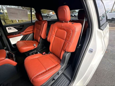 New 2026 Lincoln Aviator Reserve image 10