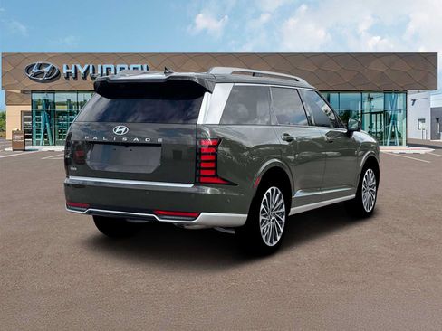 New 2026 Hyundai Palisade Calligraphy FWD image 7