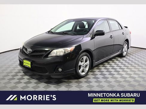 Used 2013 Toyota Corolla S FWD image 1