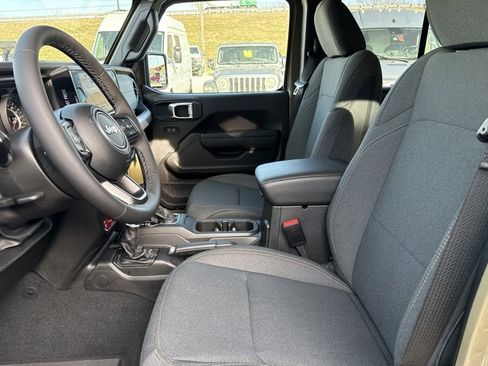 New 2026 Jeep Gladiator Willys image 5