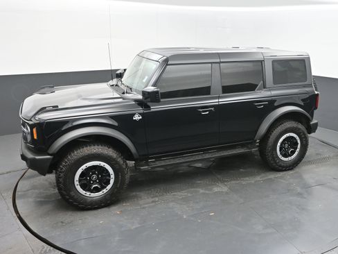 Used 2024 Ford Bronco Outer Banks w/ Sasquatch Package AWD/4WD image 31