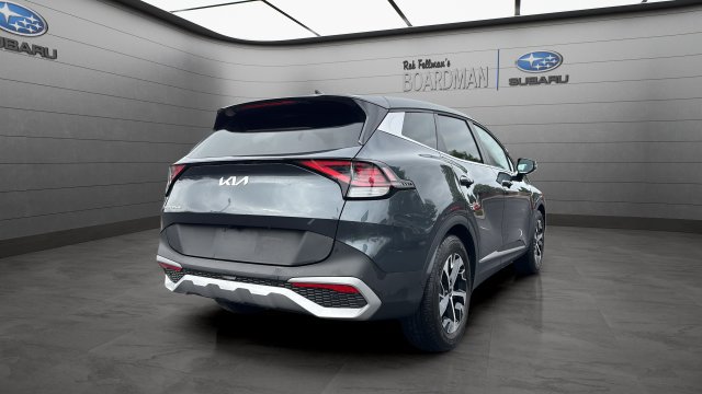 Used 2024 Kia Sportage EX FWD image 5