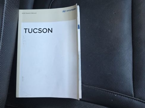 Used 2022 Hyundai Tucson Limited image 48