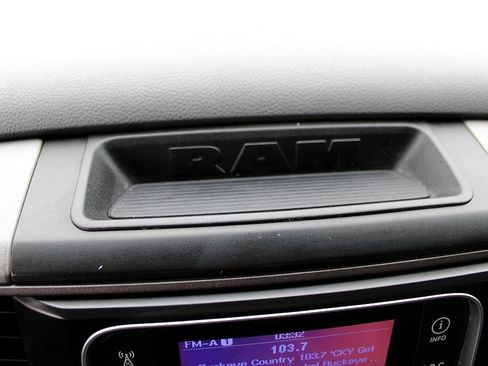 Used 2014 RAM 2500 Tradesman w/ Chrome Appearance Group image 22