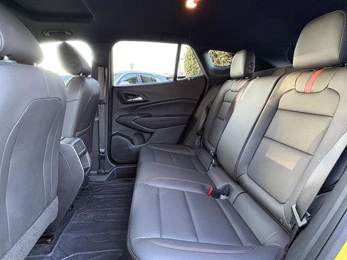 Certified 2024 Chevrolet Trax RS w/ Sunroof Package image 10