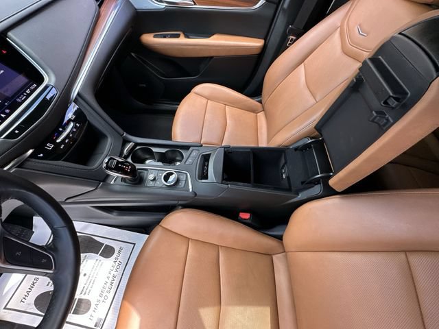 Certified 2024 Cadillac XT5 Premium Luxury w/ Technology Package FWD image 28
