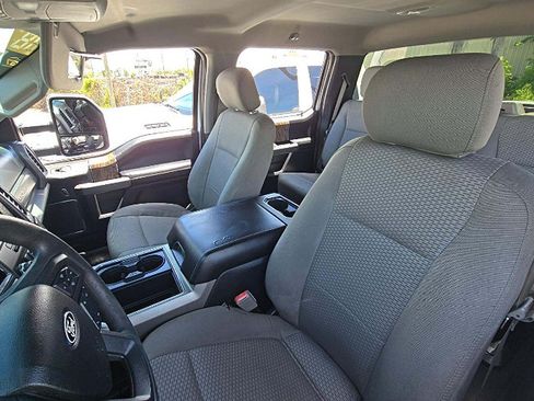 Used 2018 Ford F250 XLT AWD/4WD image 3