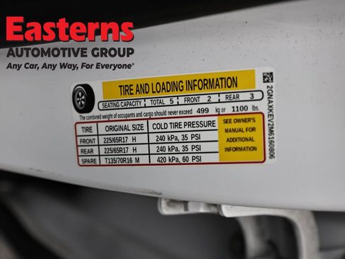 Used 2021 Chevrolet Equinox LT FWD image 33
