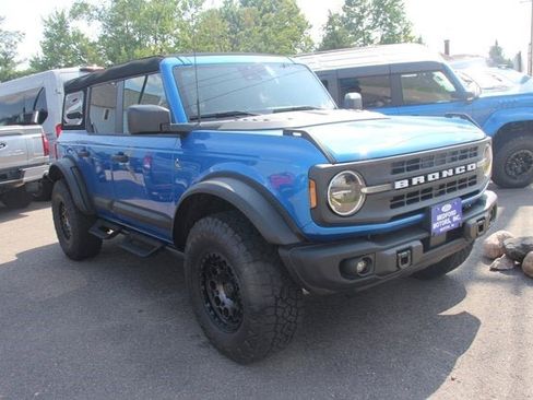 Used 2024 Ford Bronco Black Diamond image 7