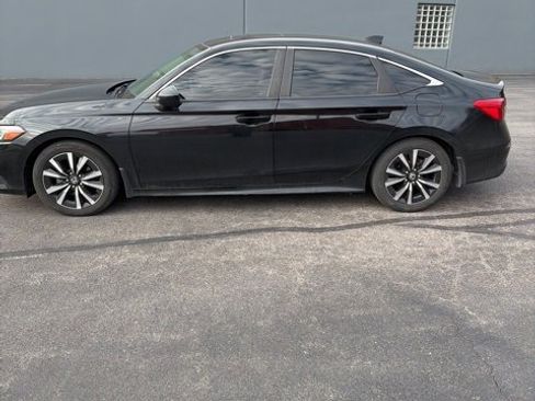 Used 2022 Honda Civic EX image 7