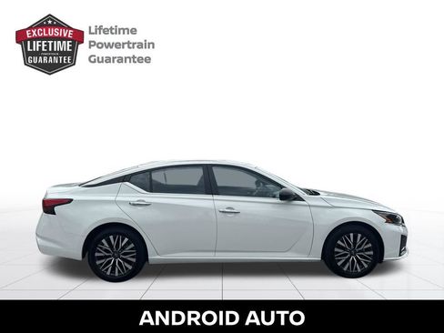 Certified 2025 Nissan Altima 2.5 SV FWD image 7