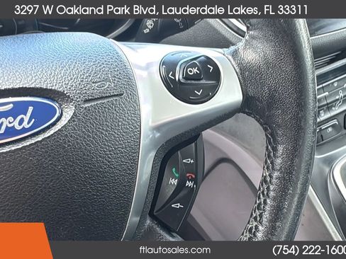 Used 2017 Ford C-MAX Energi SE FWD image 27