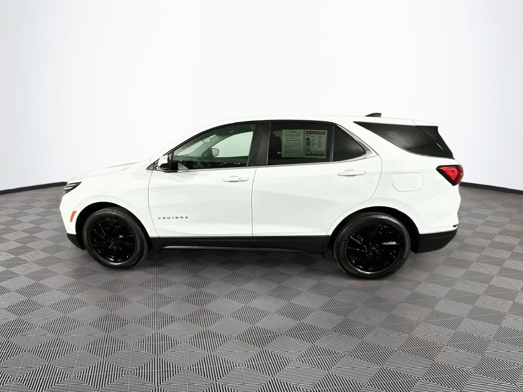Used 2023 Chevrolet Equinox LT AWD/4WD image 6