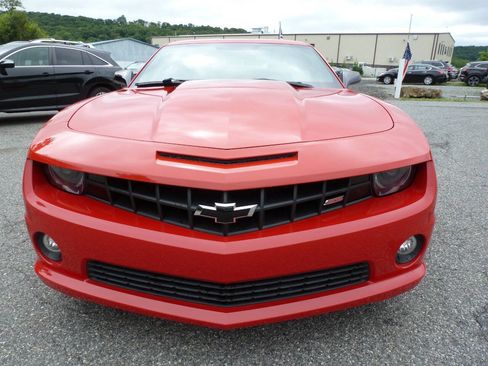 Used 2013 Chevrolet Camaro SS w/ RS Package RWD image 2