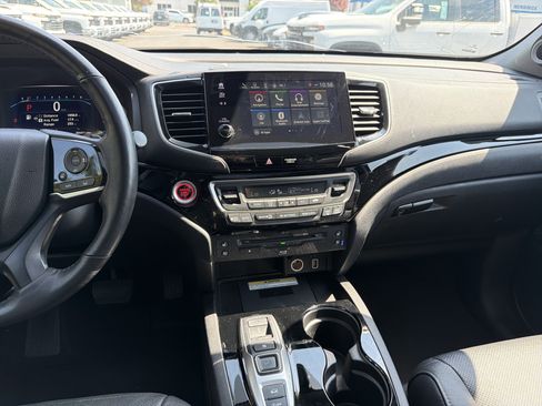 Used 2019 Honda Pilot Elite image 31