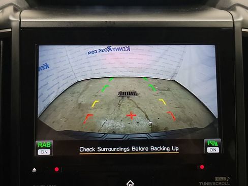 Used 2022 Subaru Forester Limited image 19