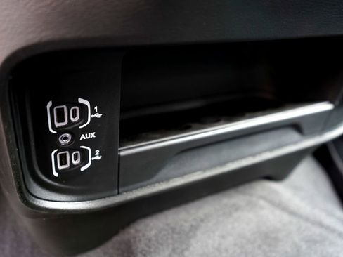 New 2026 RAM 2500 Tradesman AWD/4WD image 18