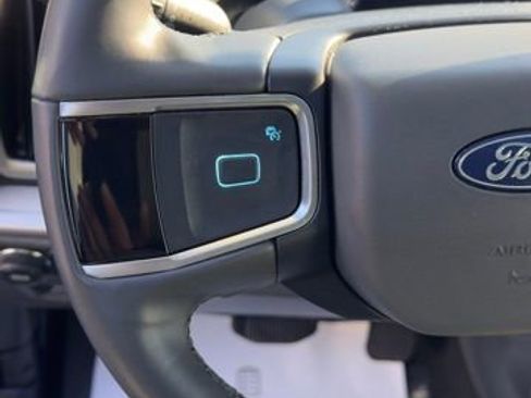 Used 2025 Ford Expedition Max Active image 12