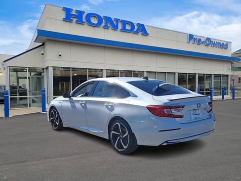 Used 2022 Honda Accord Sport image 6
