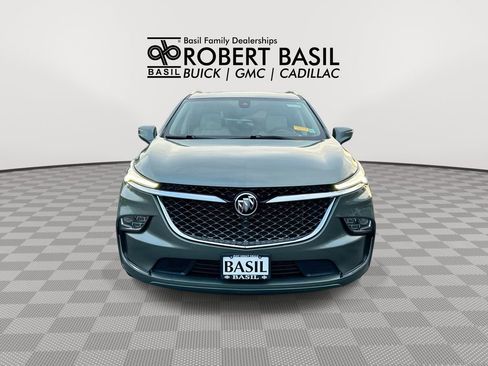 Used 2022 Buick Enclave Avenir w/ Avenir Technology Package AWD/4WD image 3