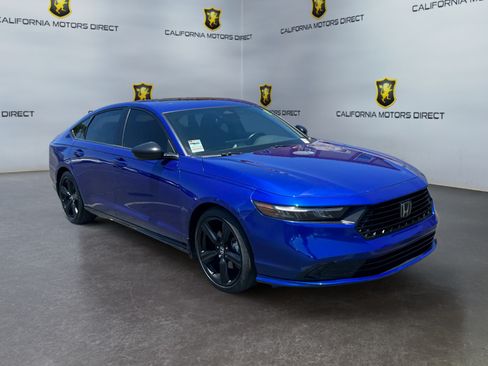 Used 2024 Honda Accord Sport image 7