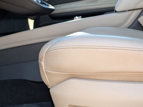 Used 2021 Lincoln Corsair Reserve image 22