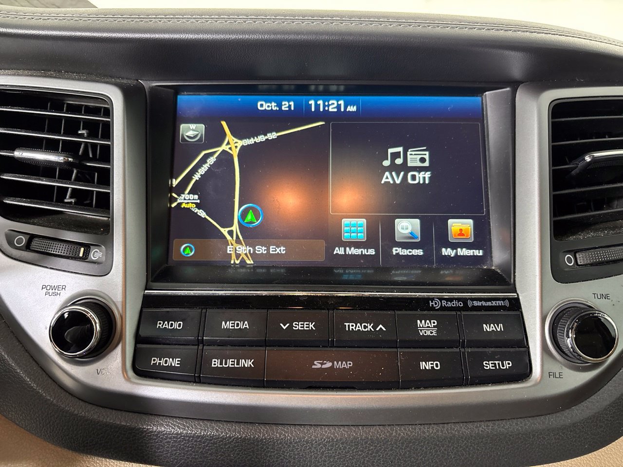 Used 2016 Hyundai Tucson Limited FWD image 17