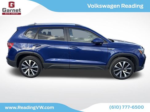 Certified 2023 Volkswagen Taos SE image 6