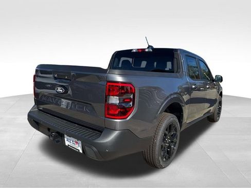 New 2025 Ford Maverick Lariat w/ Black Appearance Package image 8