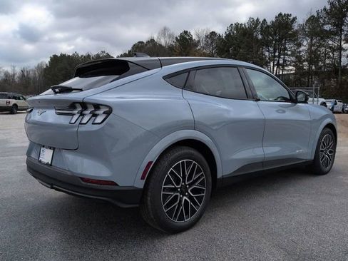 New 2025 Ford Mustang Mach-E Premium image 4