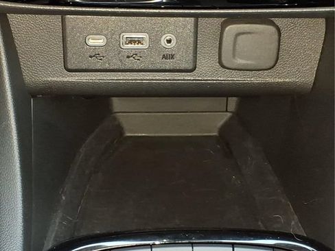 Used 2023 Buick Encore GX Select w/ Safety Package II AWD/4WD image 21